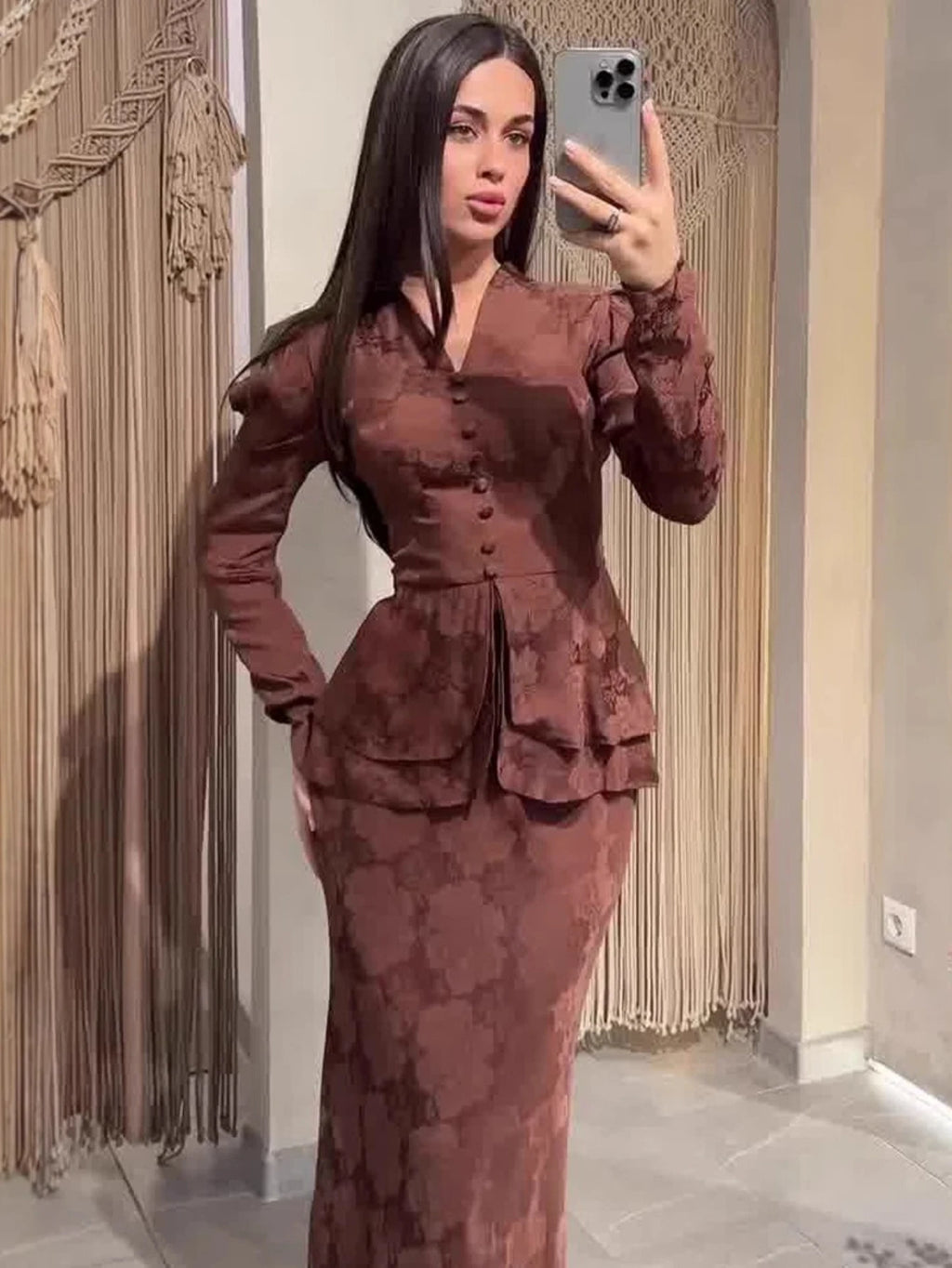 Cinnamon Silk